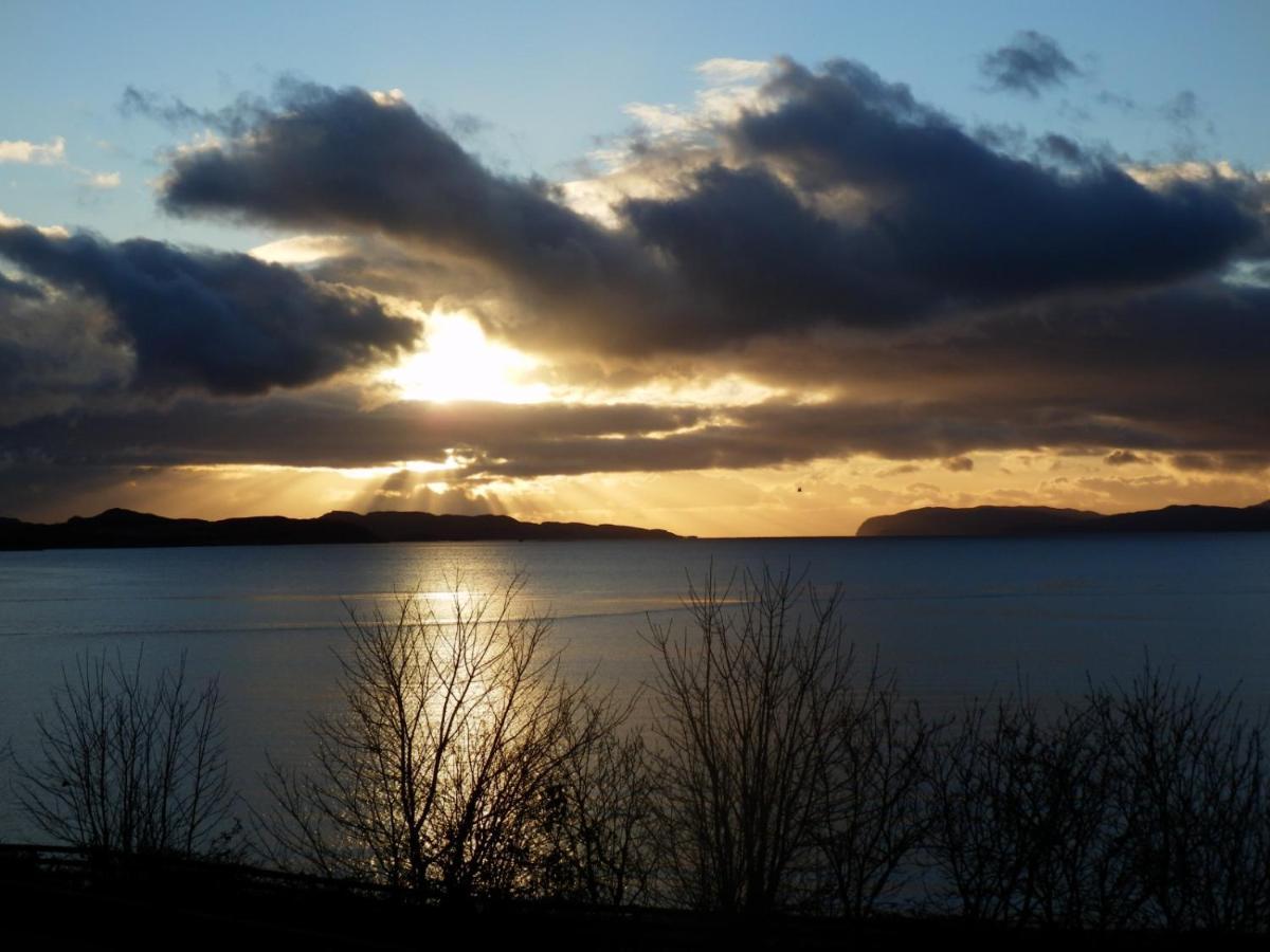 Craigneuk Near Oban, Stunning Home With Sea Views Exterior foto